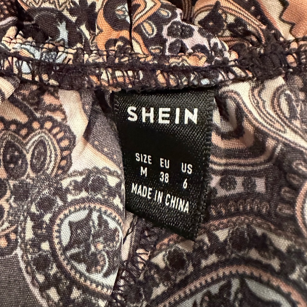 Shein top - Picture 7 of 7